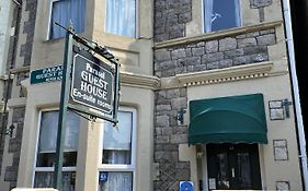 Parasol Weston Guest House